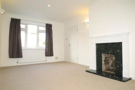 Tor Road, Farnham, Surrey, GU9 photo 3
