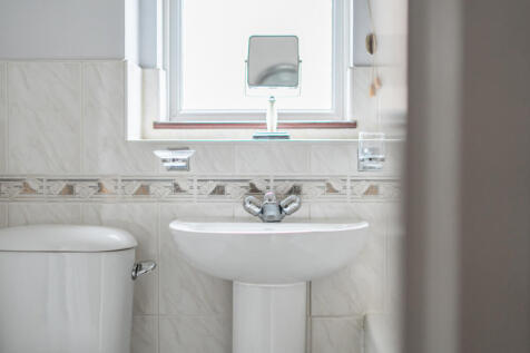 1405833-10-6980b3...