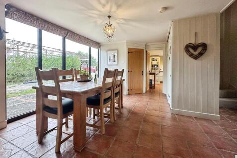 e9061c20--45BD-9F2A-487024CED0AF-26888-000007B200F