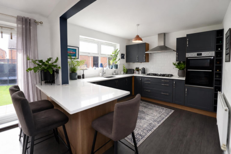 Kitchen.PNG