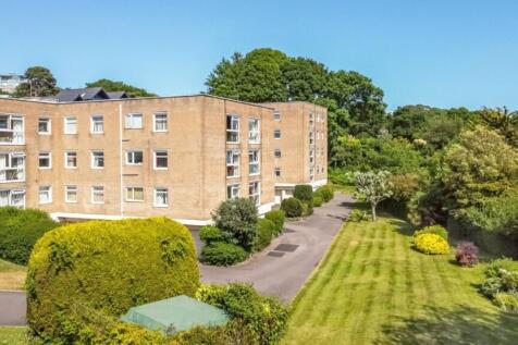 Lilliput Court