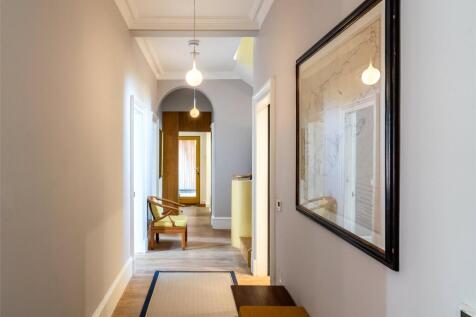 5 bed, 4 bath Detached in Edinburgh - Photo 23