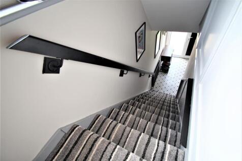 Kirkstall Hill, Headingley, Leeds, West Yorkshire, LS4 photo 5