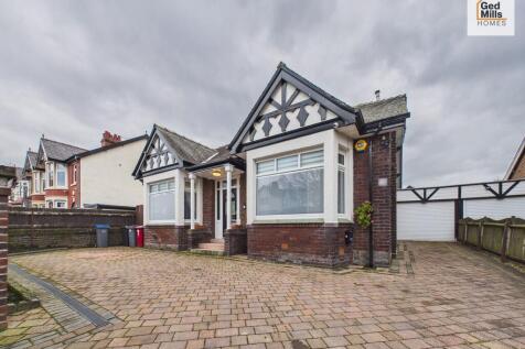 CAM02899G0-PR0083...