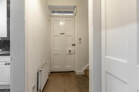 9 Millburn Place Selkirk 07.JPG