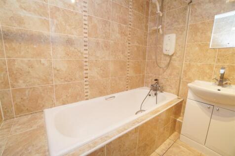 bathroom1.jpg