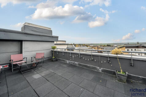 afc6ee9dbf2b4d1b806710fb1dc5354b