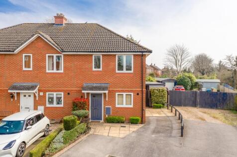 7 Shire Close, Kettering-1.jpg
