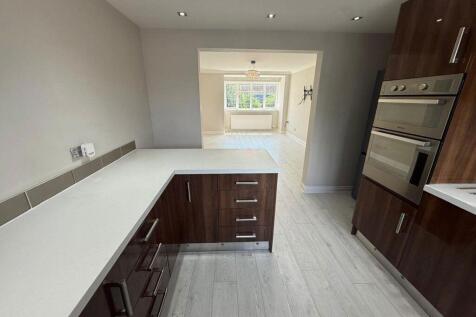 WAestfield Lodge, Park Rd, Timperley, WA14 5AS photo 4
