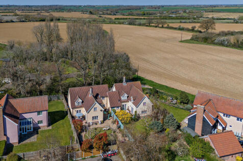 8643242-exterior1...