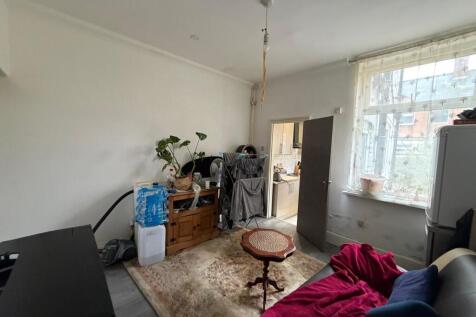 WhatsApp Image 20...