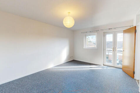 Cypress Court, Waterloo Street photo 3
