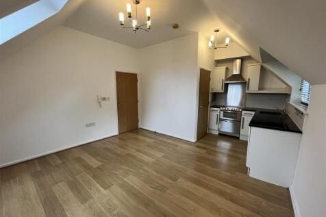 Open Plan Kitchen / Living Room