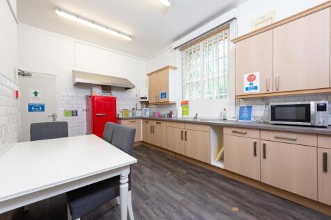 Martinique House Kitchen.jpg