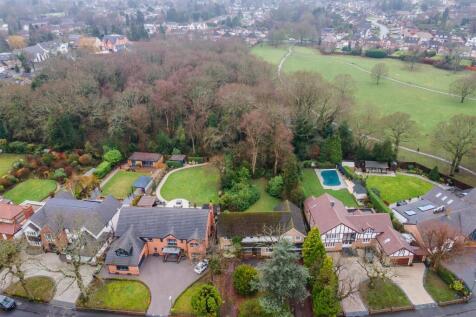 19 Woodside Way_3.jpg