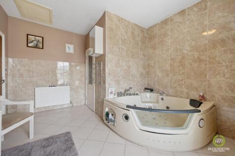 Property Image 72