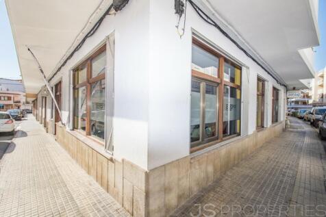 LOCAL FOR SALE IN PUERTO POLLENSA