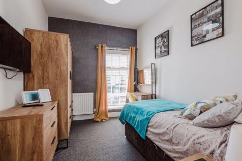 bedroom three- guest room, hobby room...