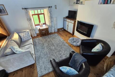 BHC Living Room 6.jpeg