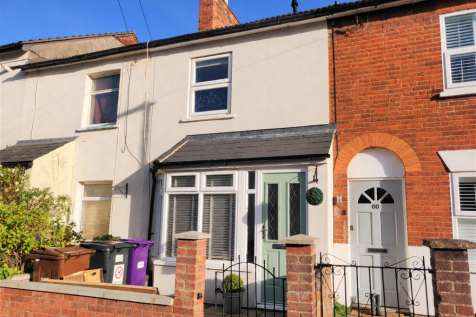 2-bed house on Radcliffe Road, Hitchin, Hertfordshire, £2,000/mo