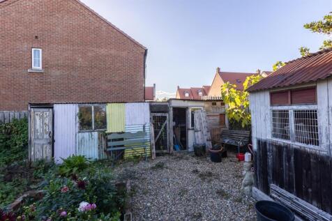 Piercy End 44 External-7.jpg