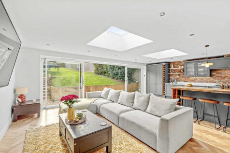 67 Berwick Road, SL7 3AS (LOW RES)-17