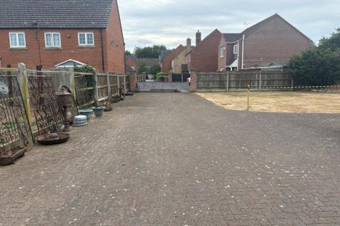 Access from Kinderley Close