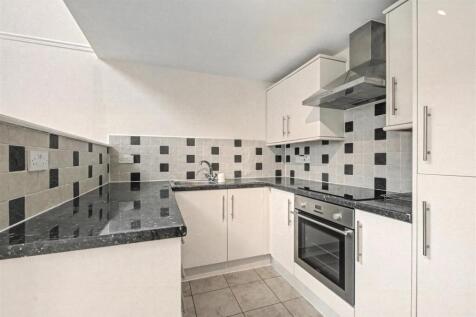 Royal Court, Haydn Road, Nottingham photo 4