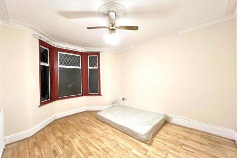 WhatsApp Image 2025-12-18 at 09.59.26 (3).jpeg