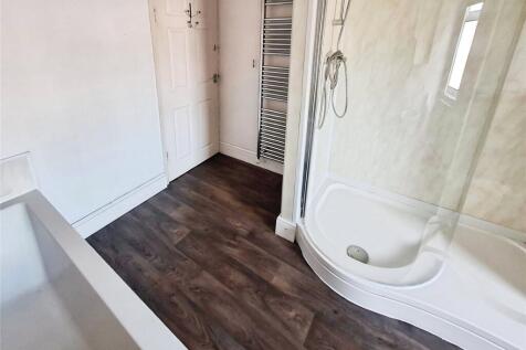 Bathroom/Shower Room