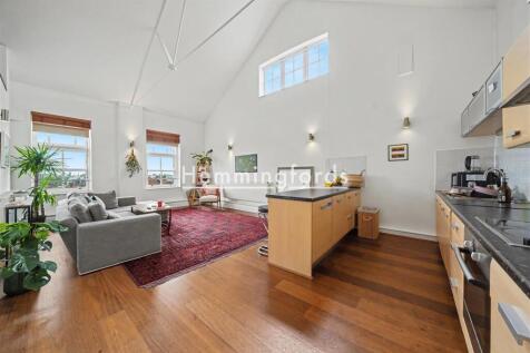 Wollaton House N1-5.jpg
