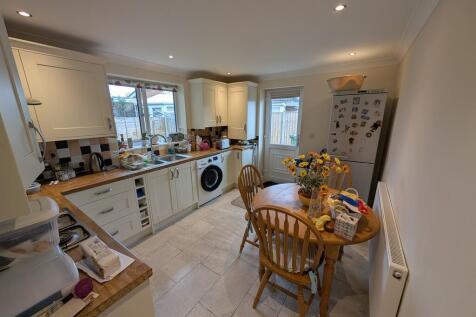 PXL_20250926_0922...