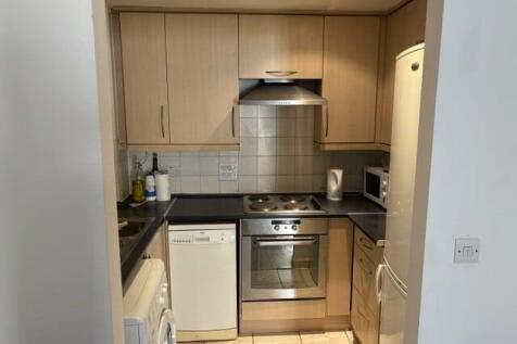 fitted kitchen
