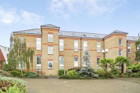 2-bed flat on Pulteney Close, Old Isleworth, £2,000/mo