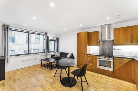 Reception/Kitchen