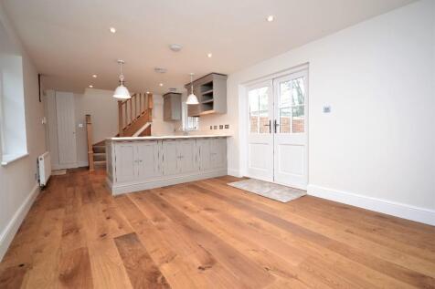 Hutton Road, Shenfield, Brentwood, Essex, CM15 photo 4
