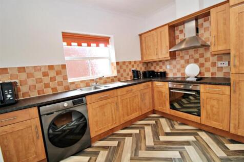Kitchen.JPG