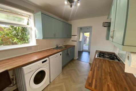 St. Marys Close, Bottesford, NG13 photo 4