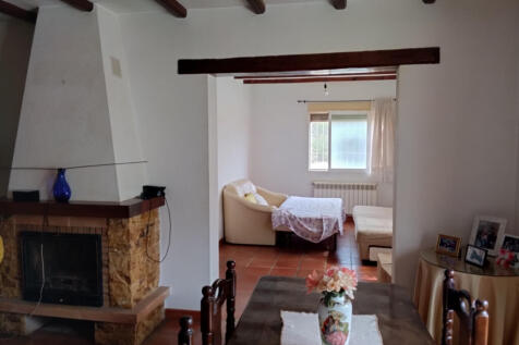 Property Image 100