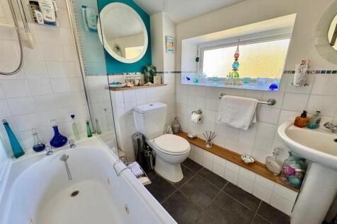 PHOTO-2025-04-13-19-55-45 (26).jpg