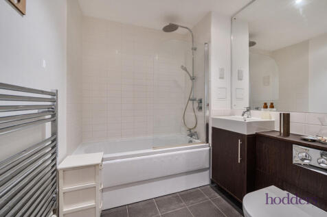 58505227-d935-47c...