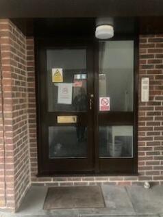 4 Newlands communal door.jpg