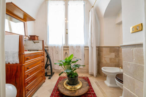 58_Palazzo Serio_Ostuni_Raro_Realty