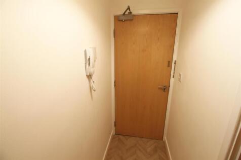 Entrance Hall.jpg
