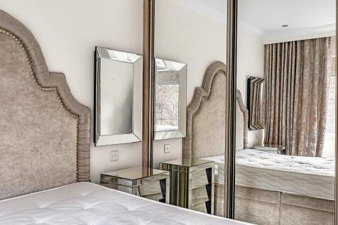 Bedroom 1 (Double with Ensuite)