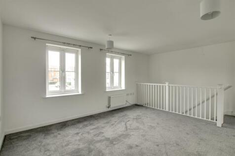 Seaview Avenue, Peacehaven photo 4