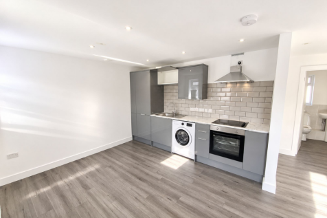 Kitchen / Living Room