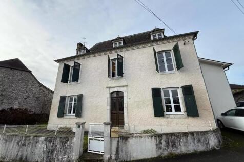Property Image 1
