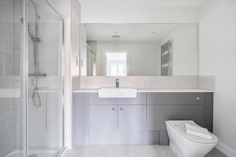 1364805-27-68e90f...