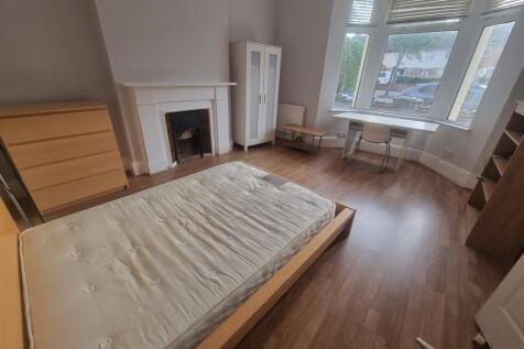 147 Tachbrook Road, Leamington Spa photo 4